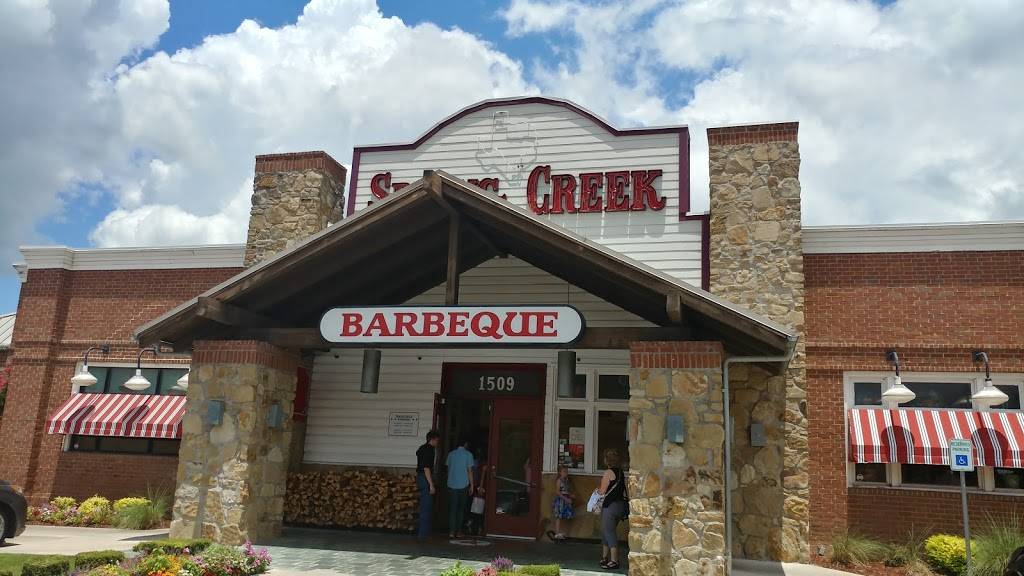 Spring Creek Barbeque | restaurant | 1509 Airport Fwy, Bedford, TX 76021, USA | 8175450184 OR +1 817-545-0184