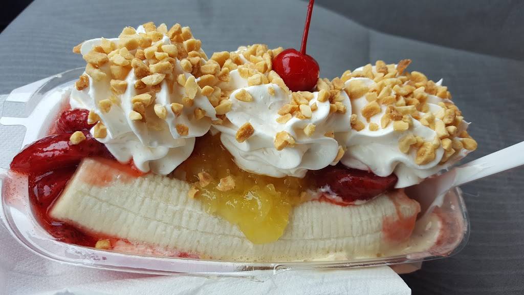 Fosters Freeze | restaurant | 28 Grant Line Rd, Tracy, CA 95376, USA | 2098353299 OR +1 209-835-3299