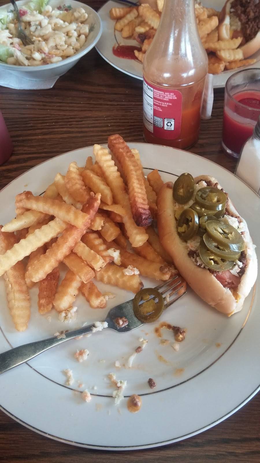 Hot Dog Hut | restaurant | 2102 Williamson Rd NE, Roanoke, VA 24012, USA | 5402939795 OR +1 540-293-9795