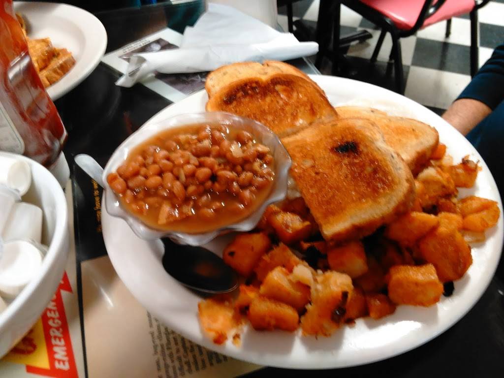 Nancys Diner | restaurant | 25 Canal St, Nashua, NH 03064, USA | 6035899735 OR +1 603-589-9735