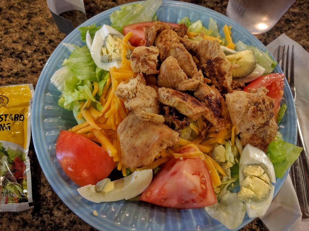 Mama Carols Kitchen | restaurant | 625 S 4th St, Chickasha, OK 73018, USA | 4052221517 OR +1 405-222-1517