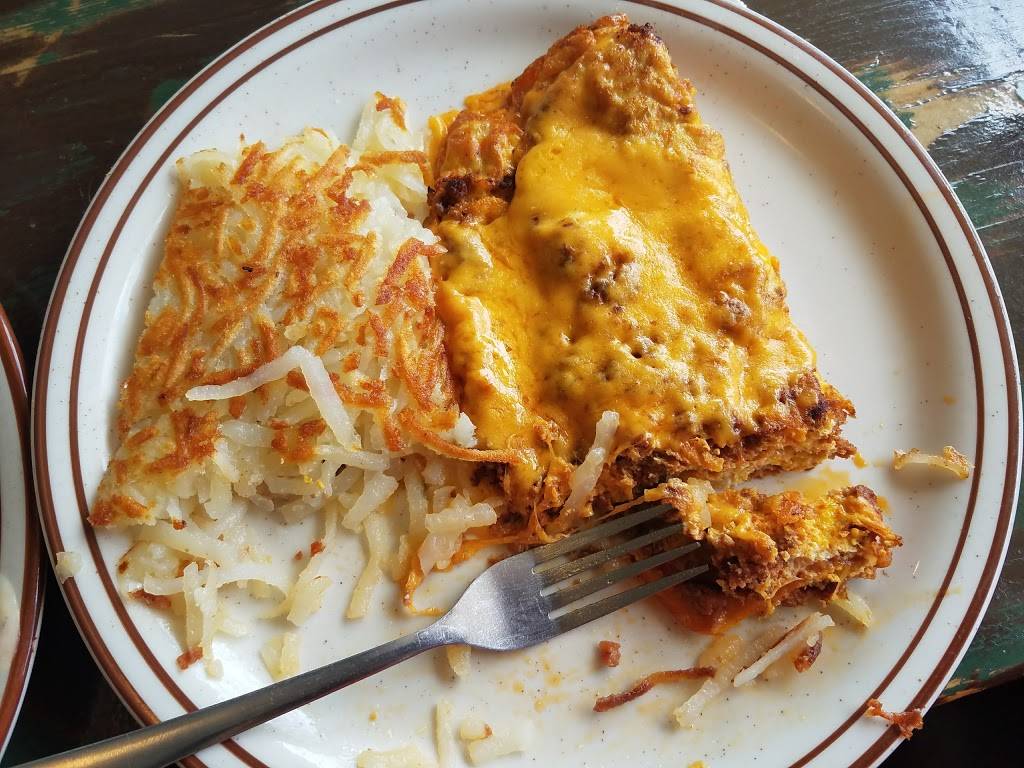 BJs Kountry Kitchen | restaurant | 4944 N Blackstone Ave, Fresno, CA 93726, USA | 5592288864 OR +1 559-228-8864