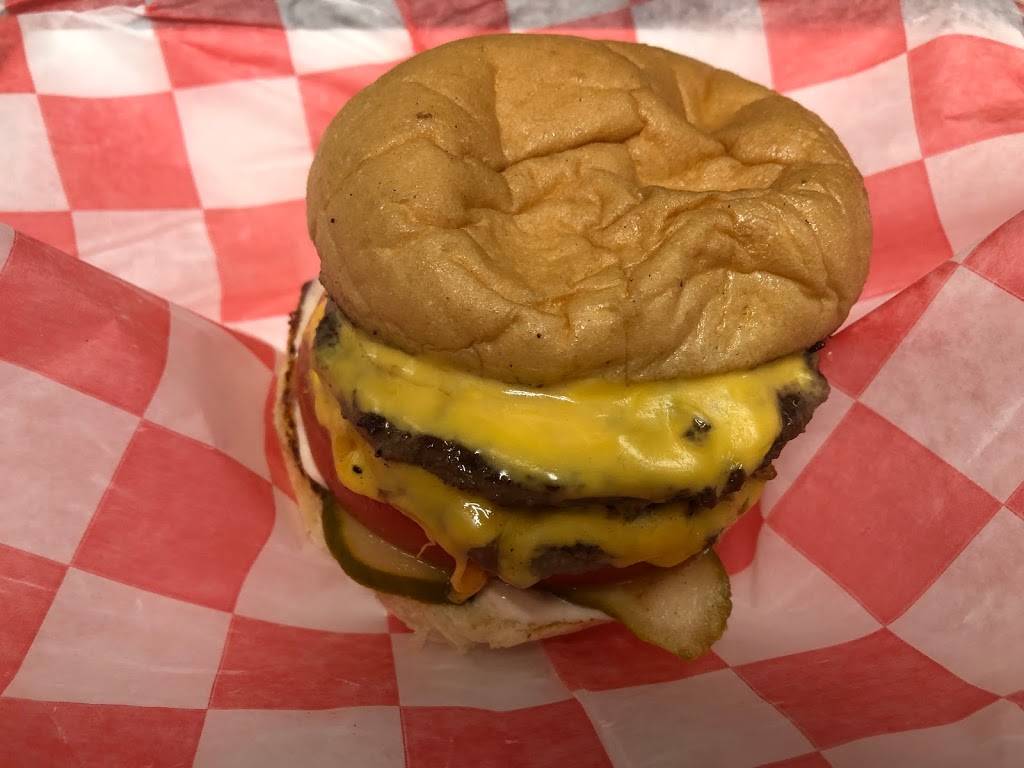 Little Brothers Burgers | restaurant | 201 W 4th St, Royal Oak, MI 48067, USA | 2484144541 OR +1 248-414-4541