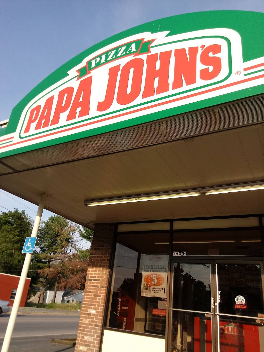 Papa Johns Pizza | restaurant | 250 N Poplar Ave Ste G, Waynesboro, VA 22980, USA | 5409437272 OR +1 540-943-7272