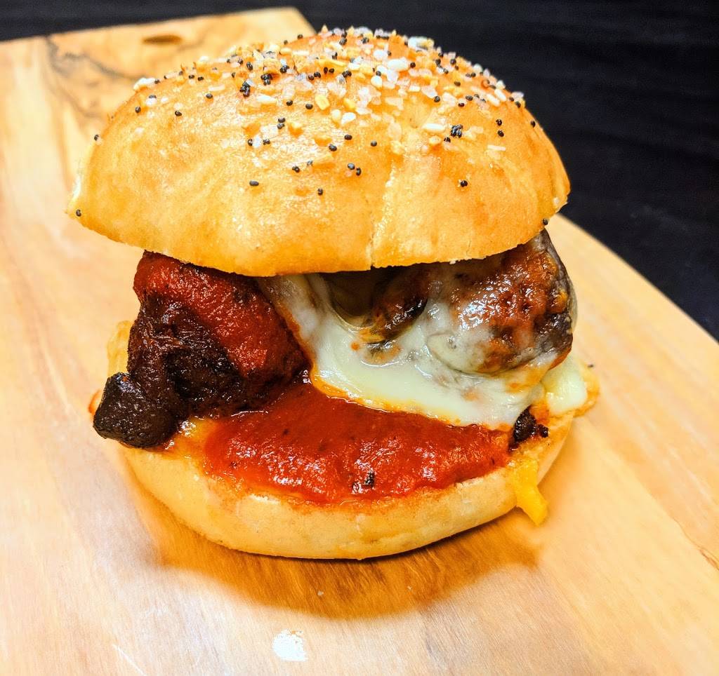 Boomtown Sliders | restaurant | 3308 Chili Ave, Rochester, NY 14624, USA | 5856852156 OR +1 585-685-2156