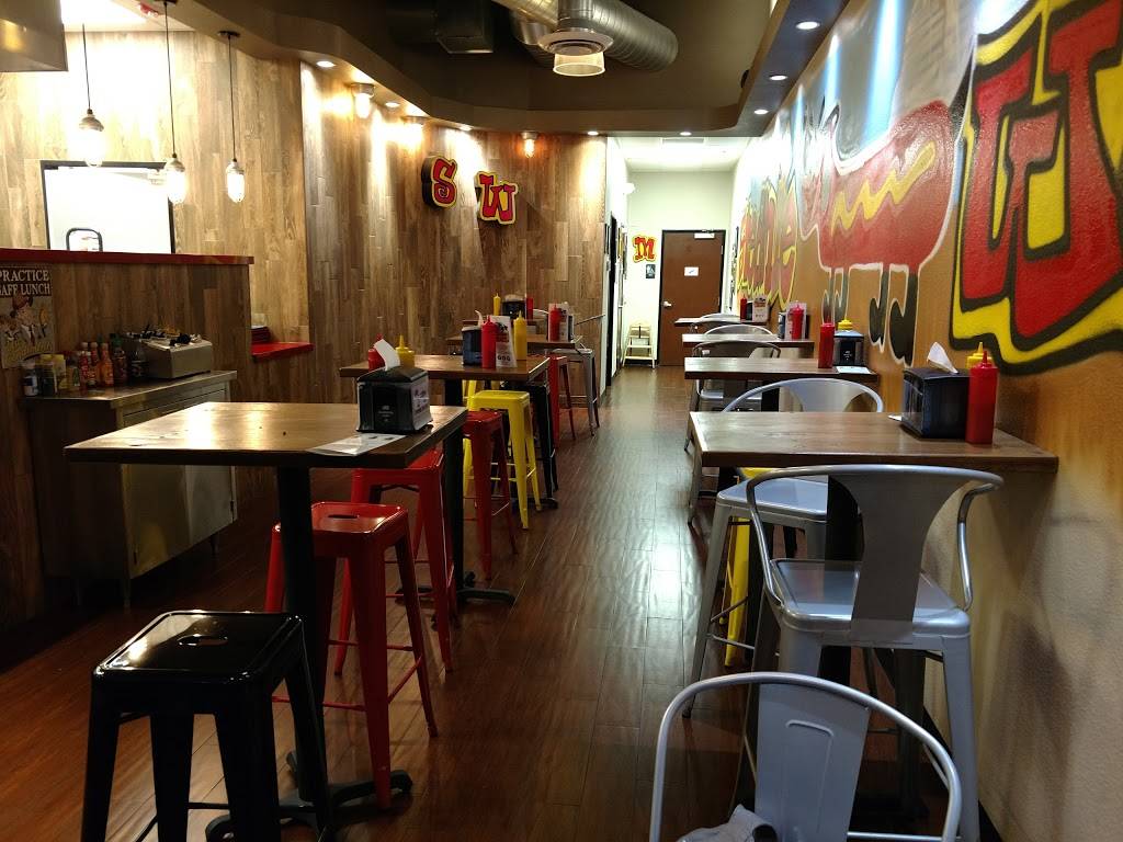 The Steamie Weenie | restaurant | 1500 N Green Valley Pkwy #130, Henderson, NV 89074, USA | 7023331383 OR +1 702-333-1383