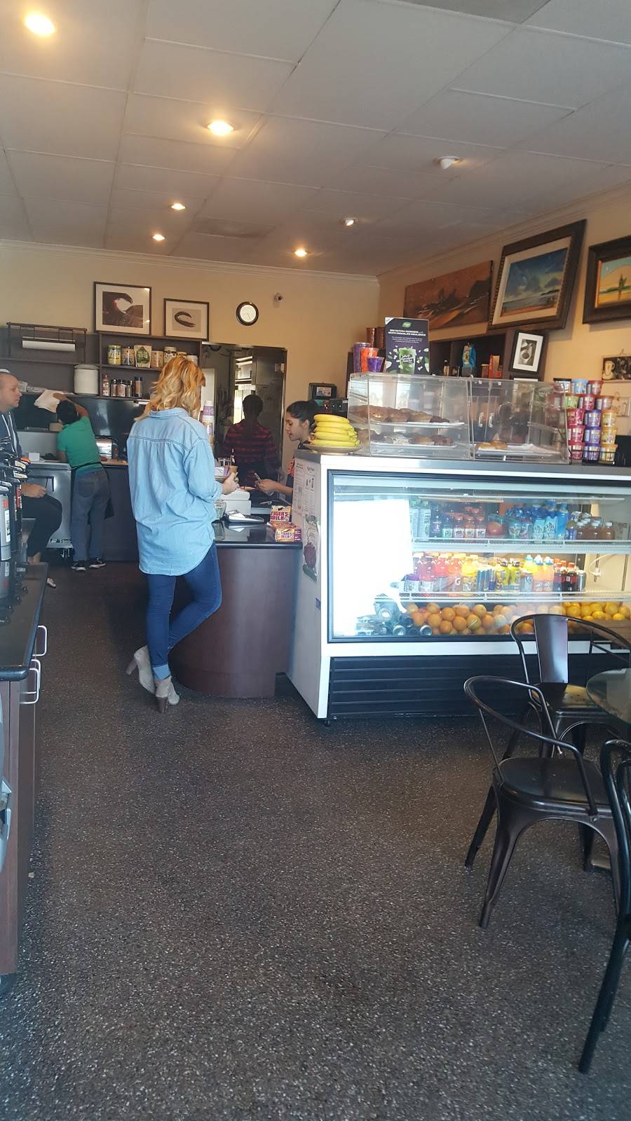 Al Cappuccino Coffee House | cafe | 4547 West Coast Hwy, Newport Beach, CA 92663, USA | 9495481993 OR +1 949-548-1993