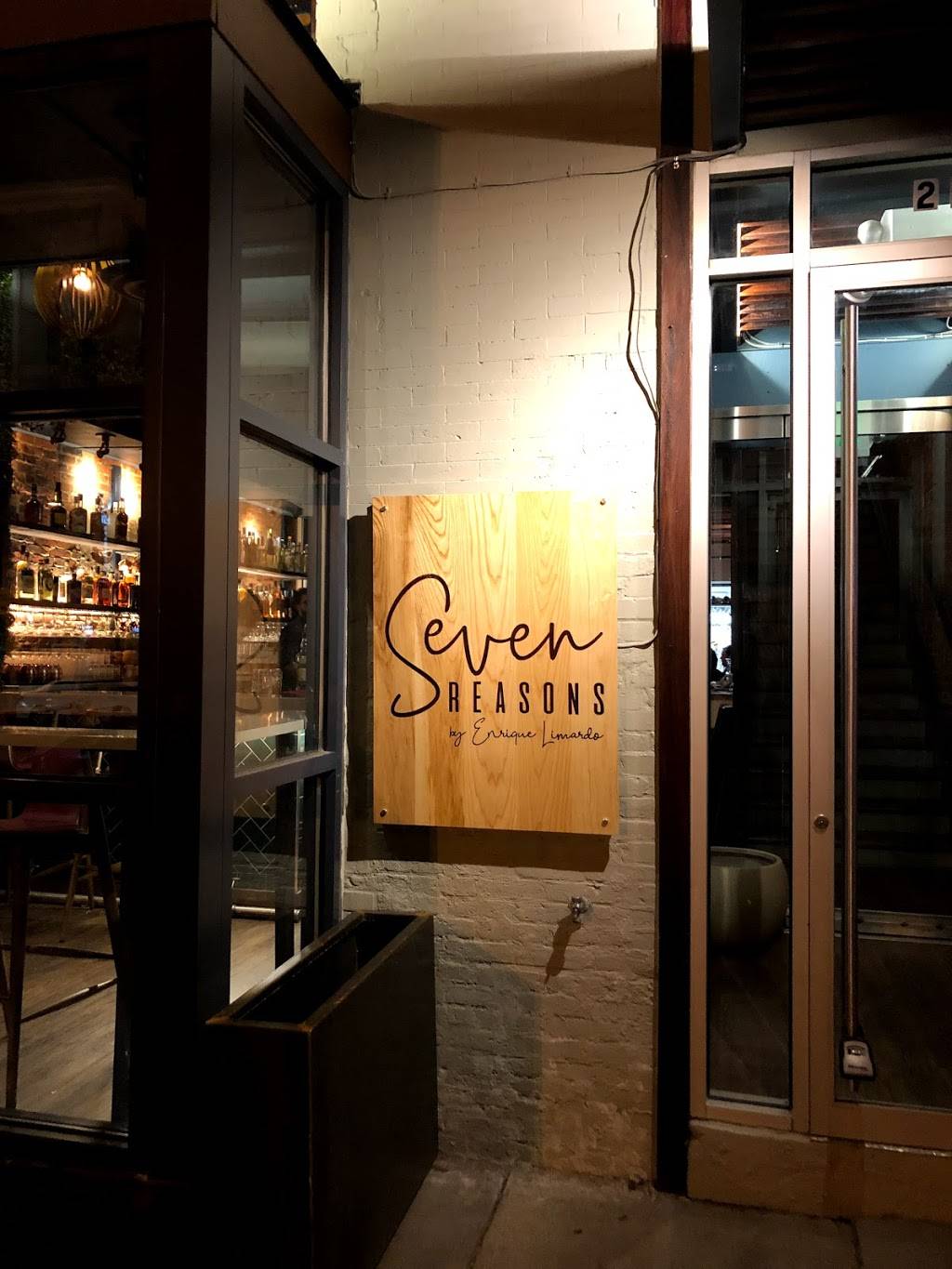 Seven Reasons | restaurant | 2208 14th St NW, Washington, DC 20009, USA | 2024178563 OR +1 202-417-8563