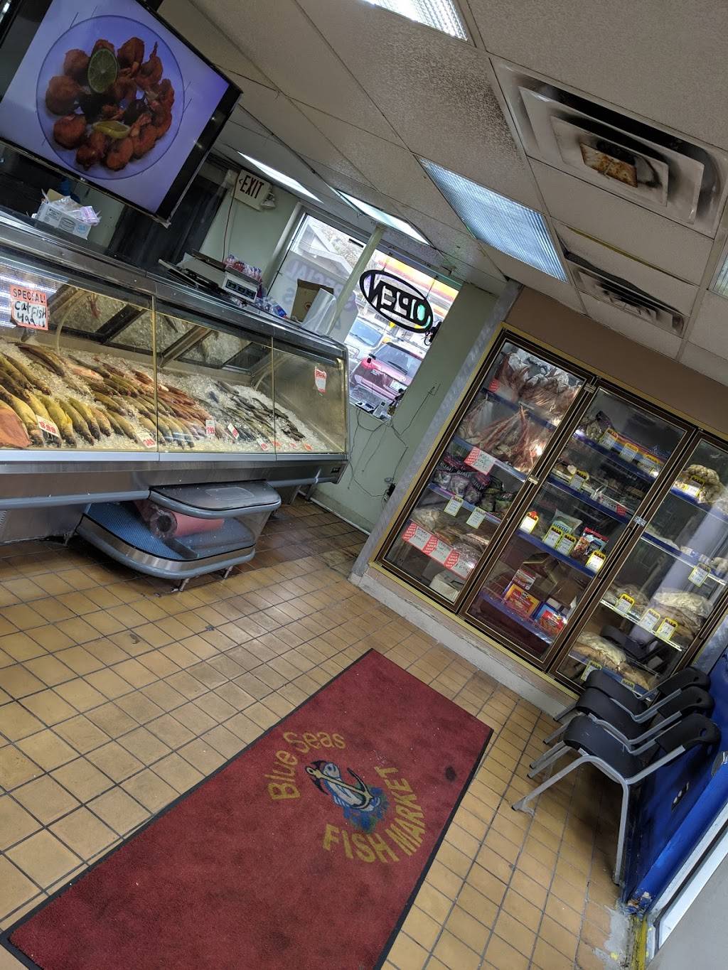 Blue Seas Fish Market | restaurant | 1140 Eight Mile Rd, Ferndale, MI 48220, USA | 2484143400 OR +1 248-414-3400