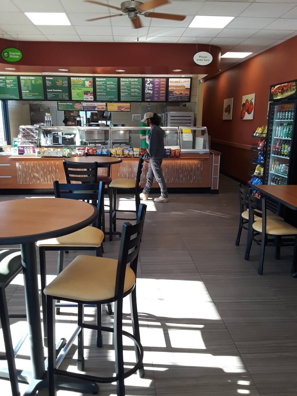 Subway | restaurant | Chestnut Arbor Shopping Center, 2935 Matthews Weddington Rd unit 100, Matthews, NC 28104, USA | 7048412748 OR +1 704-841-2748