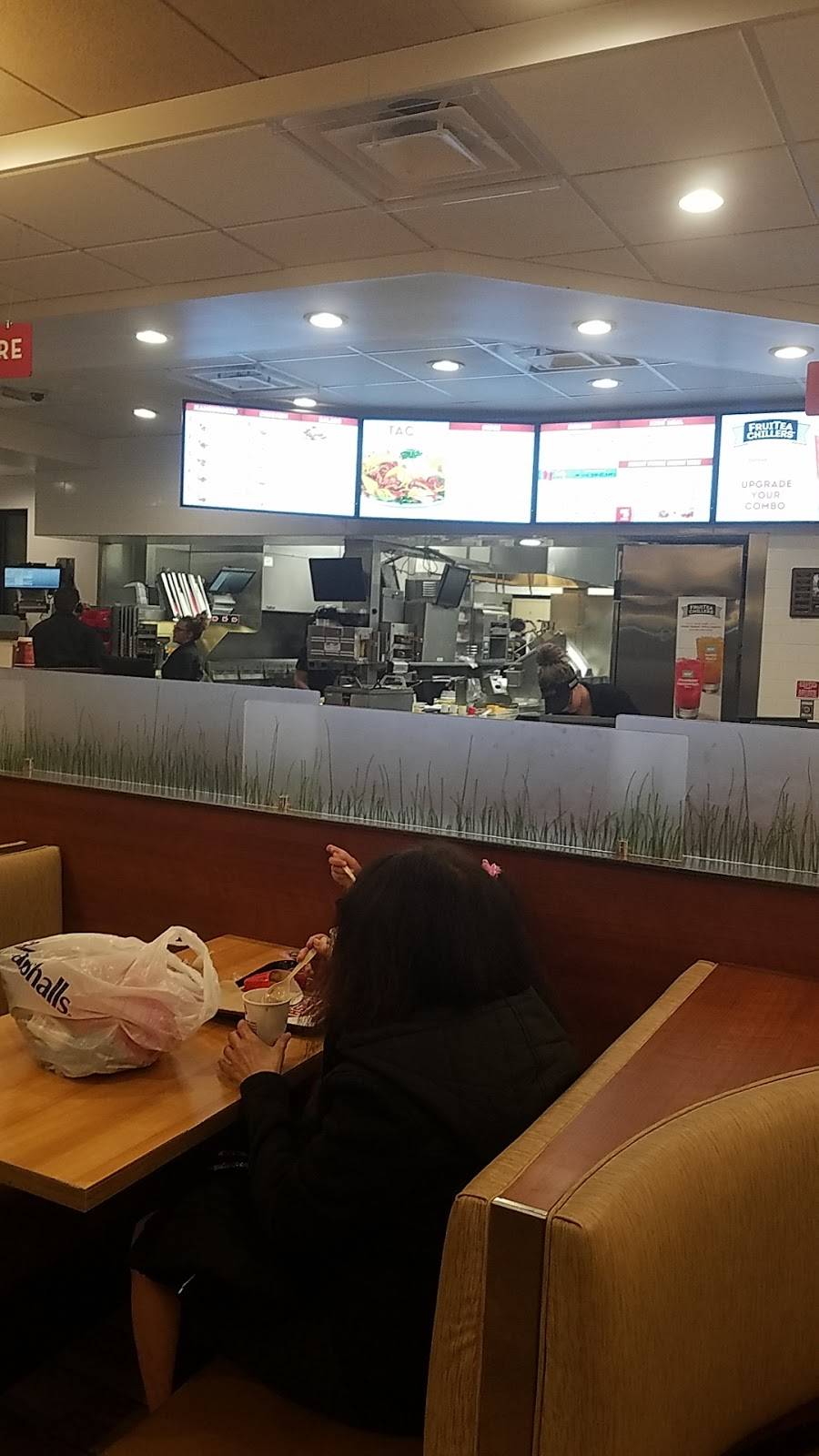 Wendys | restaurant | 528 N Main St, Leominster, MA 01453, USA | 9788407415 OR +1 978-840-7415