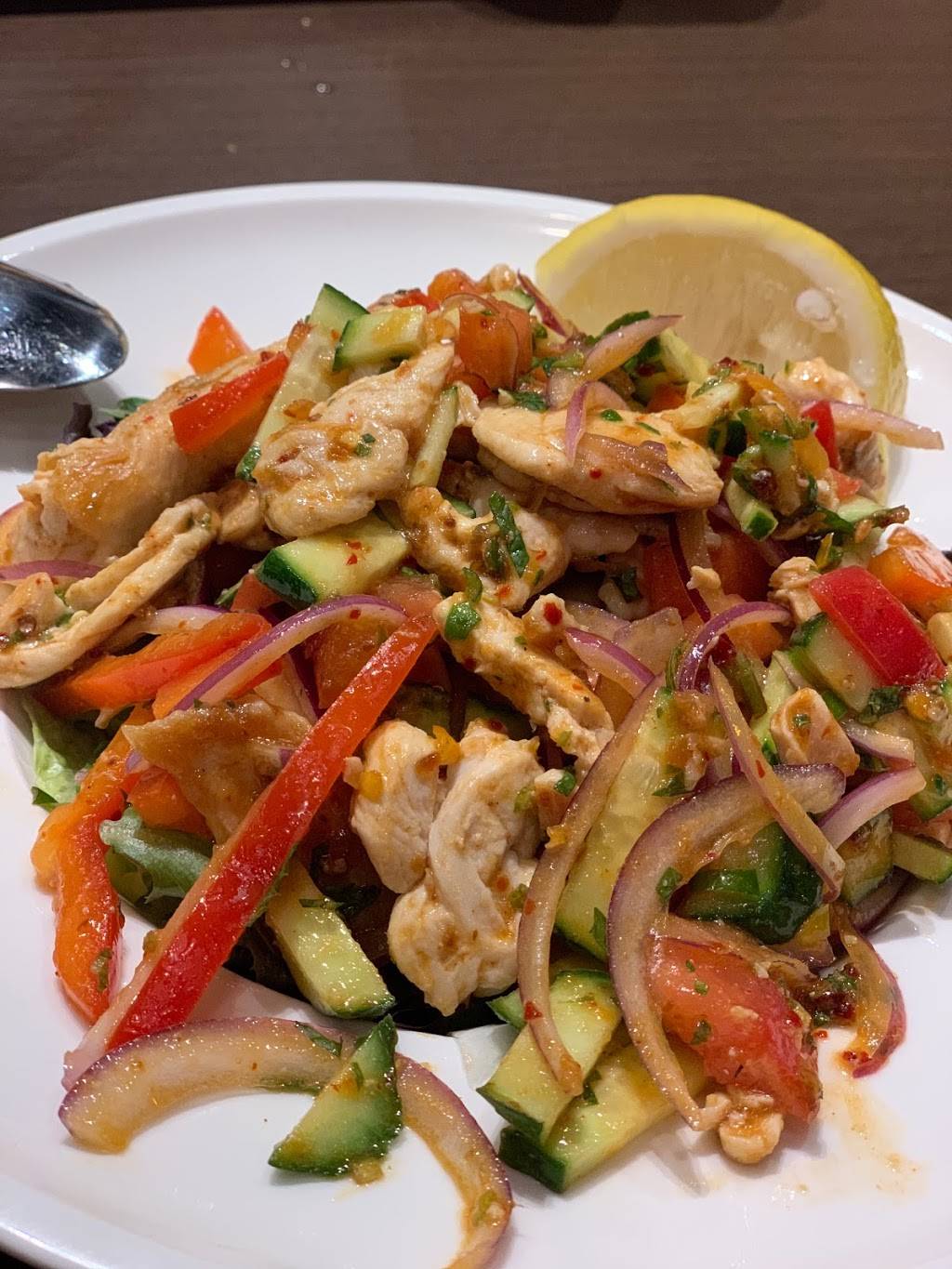 thairoomgrand | restaurant | 861 York Mills Rd #9, North York, ON M3B 1Y2, Canada | 4164447223 OR +1 416-444-7223