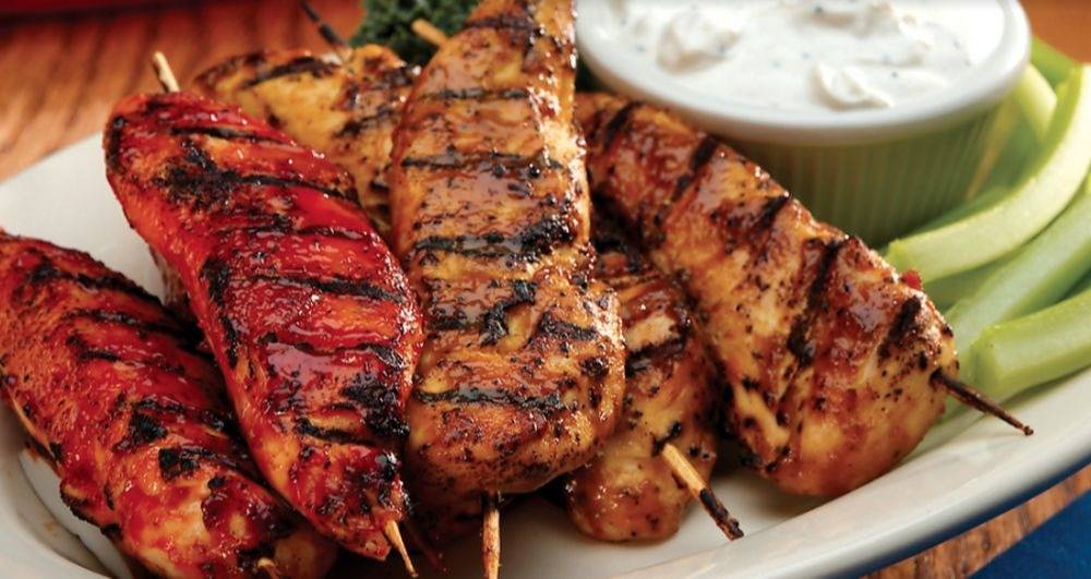 Wild Wing Cafe | restaurant | 210 E Trade St D-262, Charlotte, NC 28202, USA | 7047169464 OR +1 704-716-9464