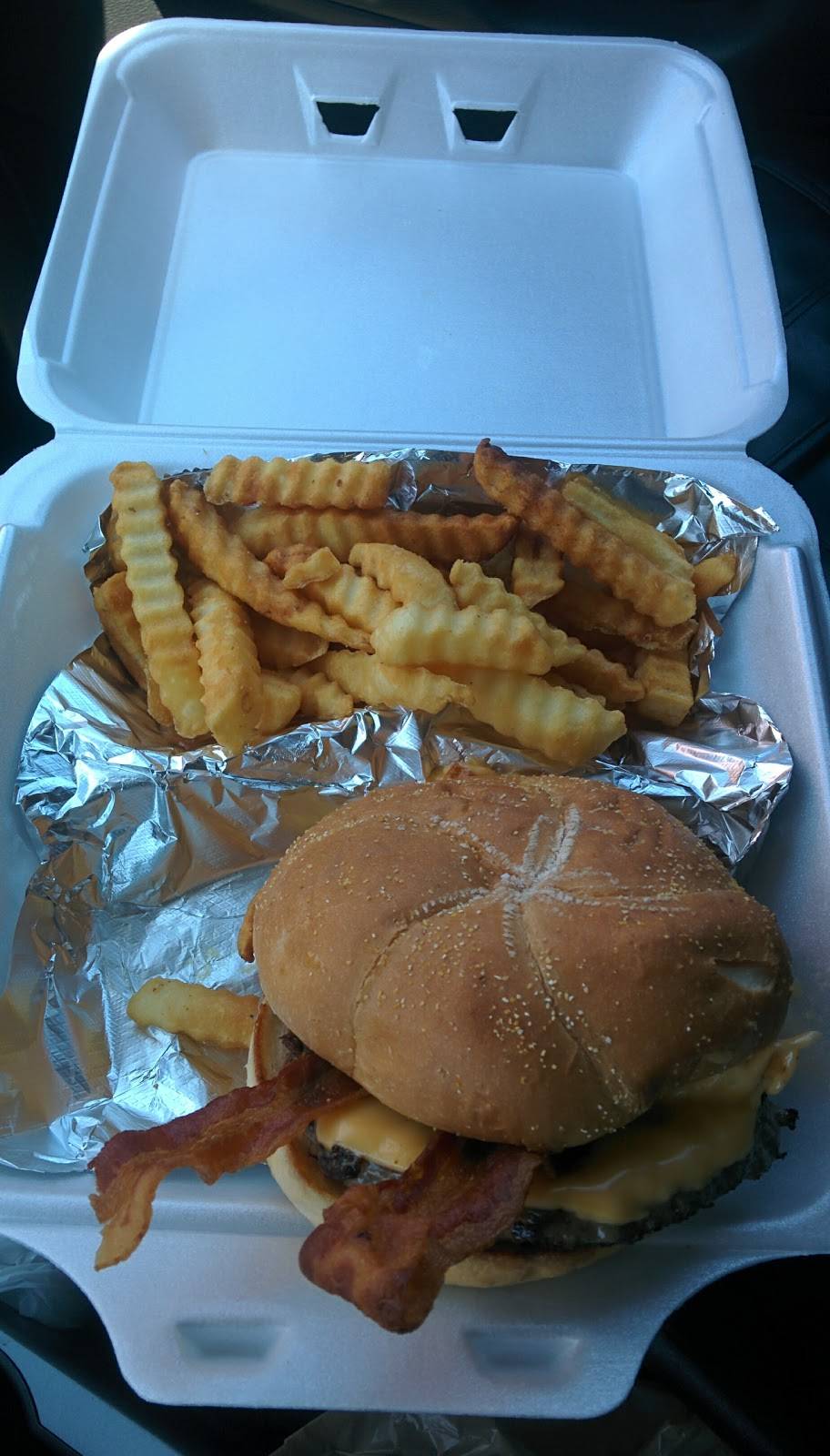 Better Burgers & More | restaurant | 952 Red House Rd, Richmond, KY 40475, USA | 8595754233 OR +1 859-575-4233