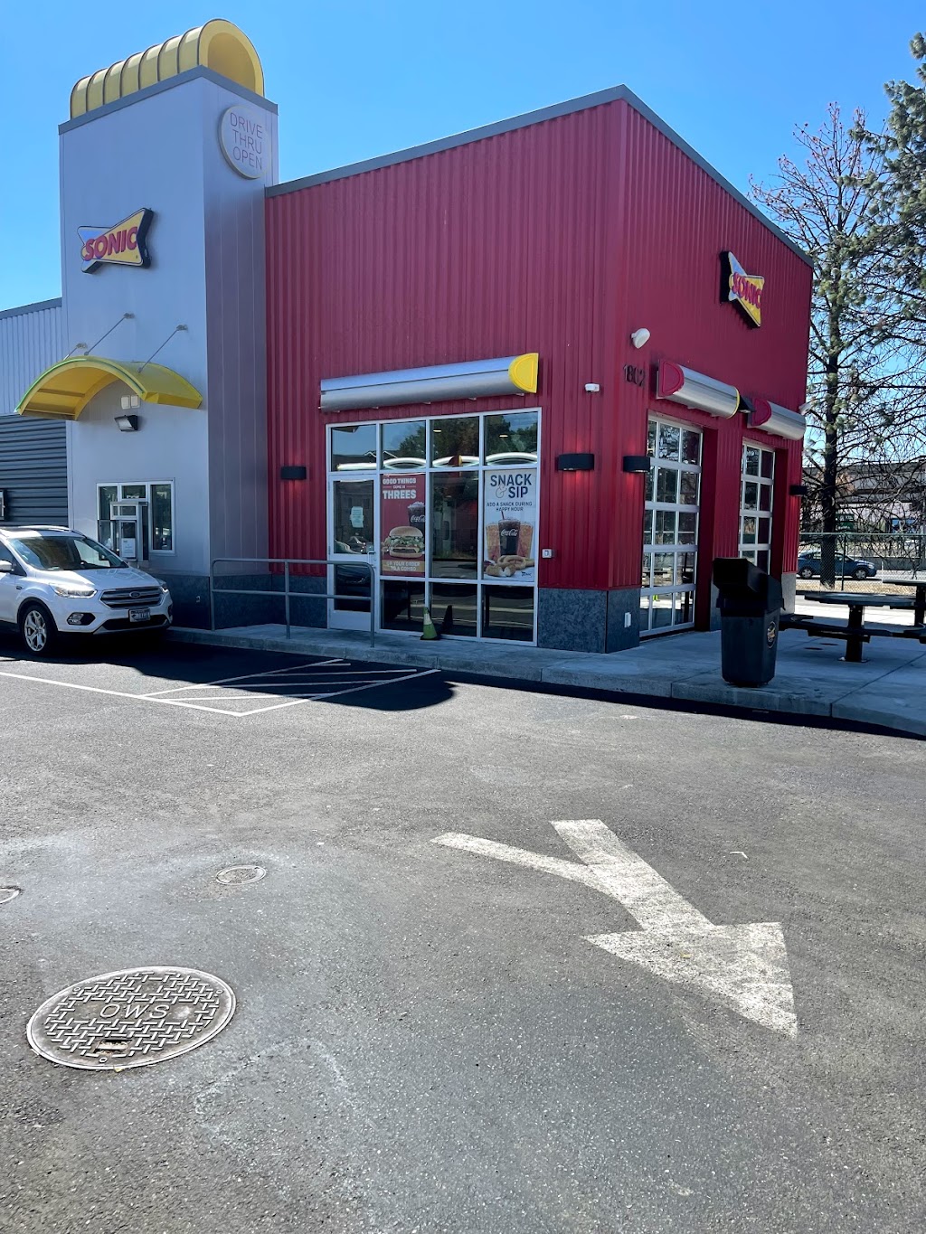 Sonic Drive-In | restaurant | 1802 Canyon Rd, Ellensburg, WA 98926, USA | 5092091661 OR +1 509-209-1661