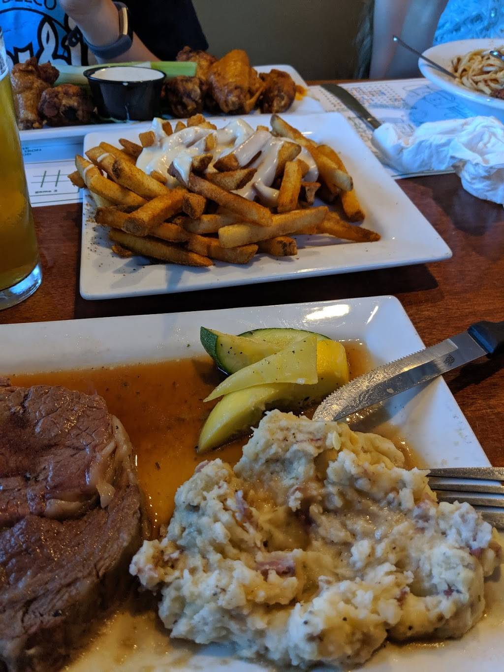 Duffers Tavern | restaurant | 192 PA-352, Glen Mills, PA 19342, USA | 6103585050 OR +1 610-358-5050