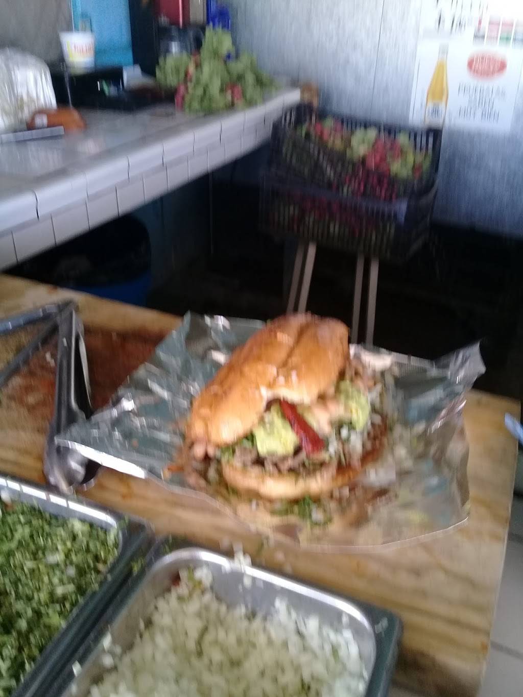 Tacos Cerro Colorado | restaurant | Av de los Insurgentes 1168, Libramiento, 22245 Tijuana, B.C., Mexico | 016643585648 OR +52 664 358 5648