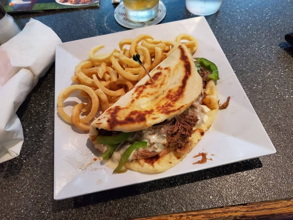 Baumhowers Victory Grille - Vestavia Hills | restaurant | 1270 Montgomery Hwy, Vestavia Hills, AL 35216, USA | 2054037474 OR +1 205-403-7474