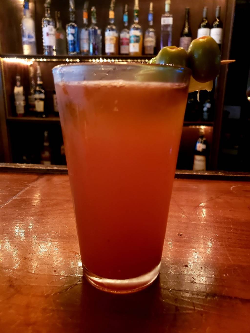 Phoenix Saloon | restaurant | 193 W San Antonio St, New Braunfels, TX 78130, USA | 8306431400 OR +1 830-643-1400