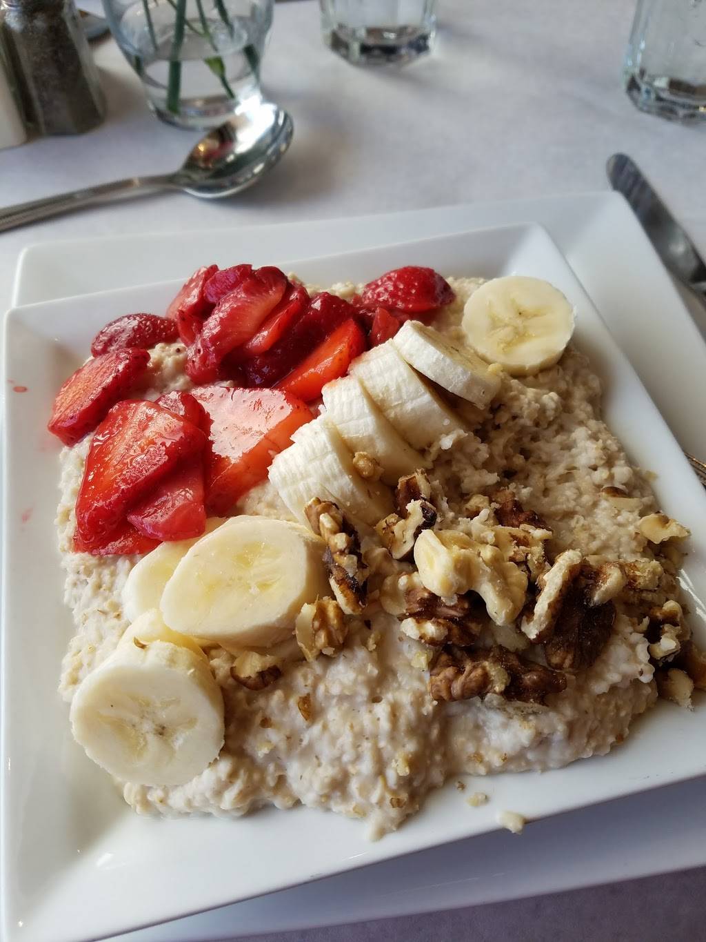 Ms. Marys and Pete Too | restaurant | 34000 S Gratiot Ave, Clinton Twp, MI 48035, USA | 5867925155 OR +1 586-792-5155