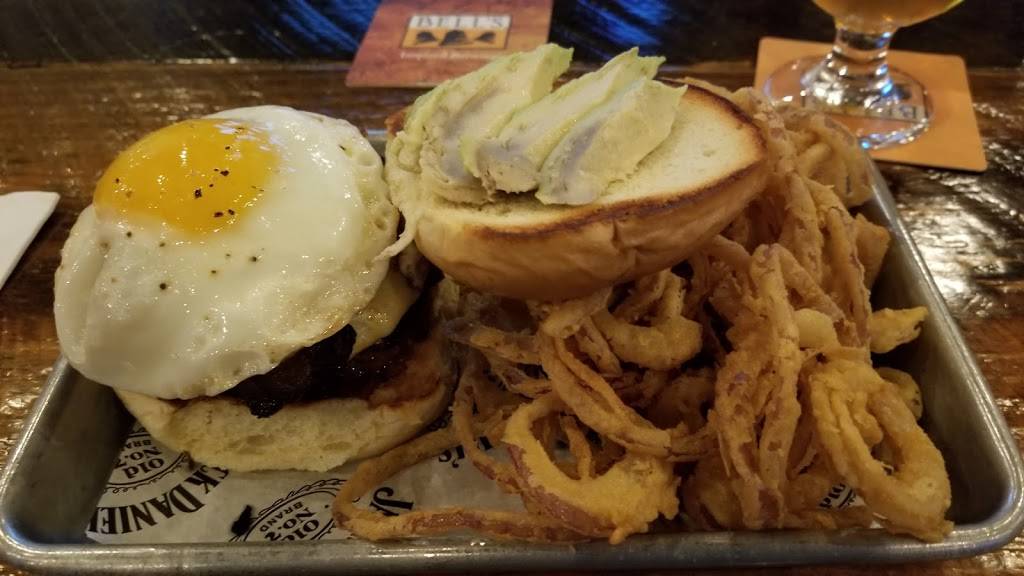 Renegades Pub North | restaurant | 103 Nashua Rd, Londonderry, NH 03053, USA | 6034042942 OR +1 603-404-2942