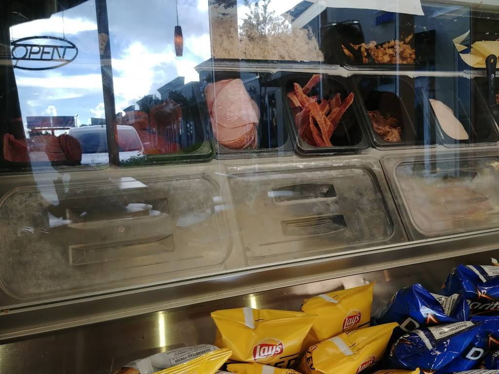 Subway | restaurant | 4520 W Hallandale Beach Blvd, Pembroke Park, FL 33023, USA | 9545890840 OR +1 954-589-0840