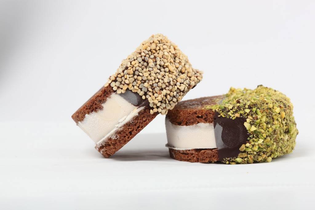 Milk Gone Nuts | restaurant | 948 Arthur Godfrey Rd, Miami Beach, FL 33140, USA | 3053978471 OR +1 305-397-8471