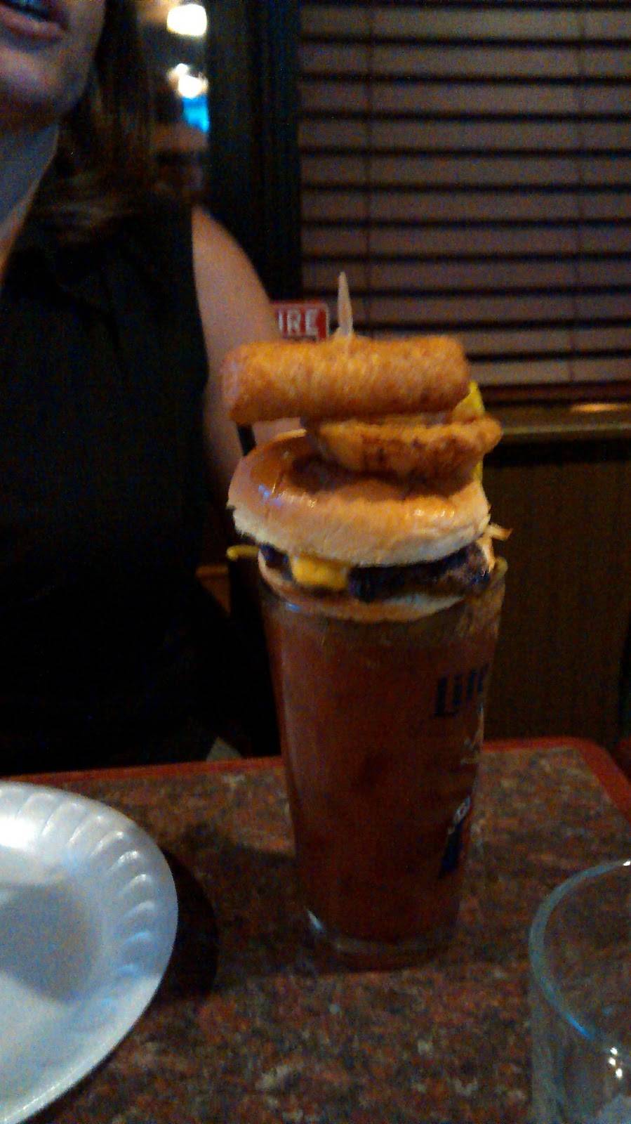 McDivots Sports Bar & Grill | restaurant | 12900 South La Grange Road, Palos Park, IL 60464, USA | 7083615687 OR +1 708-361-5687