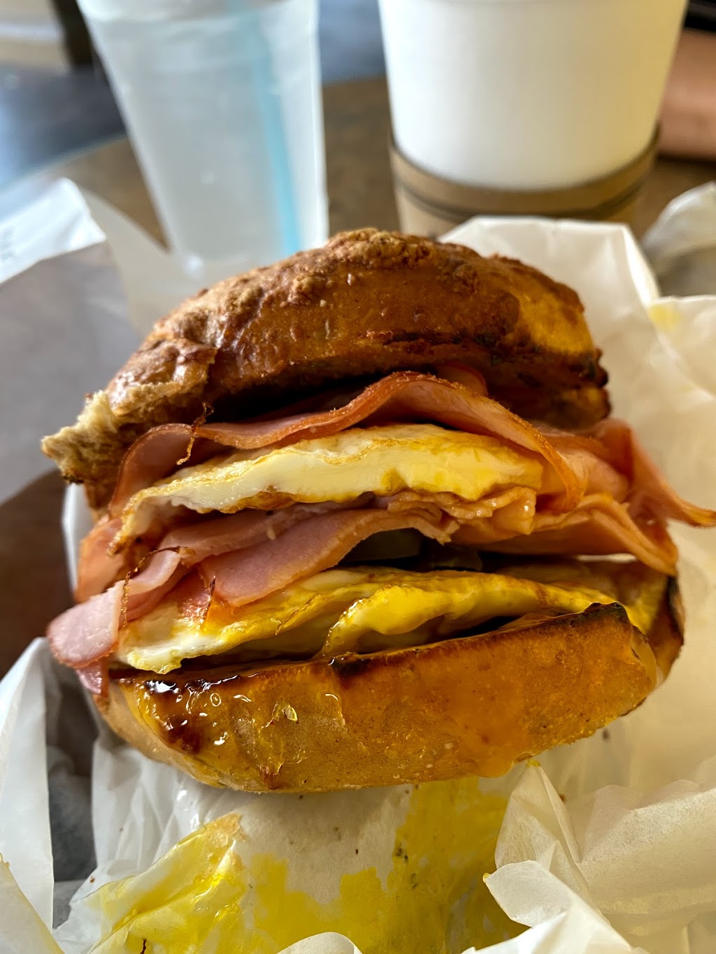 Brew-Za-Bagels | bakery | 525 S Tamiami Trail, Venice, FL 34285, USA | 9414997500 OR +1 941-499-7500