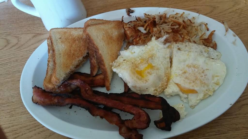 Peppy Grill | restaurant | 1004 Virginia Ave, Indianapolis, IN 46203, USA | 3176371158 OR +1 317-637-1158