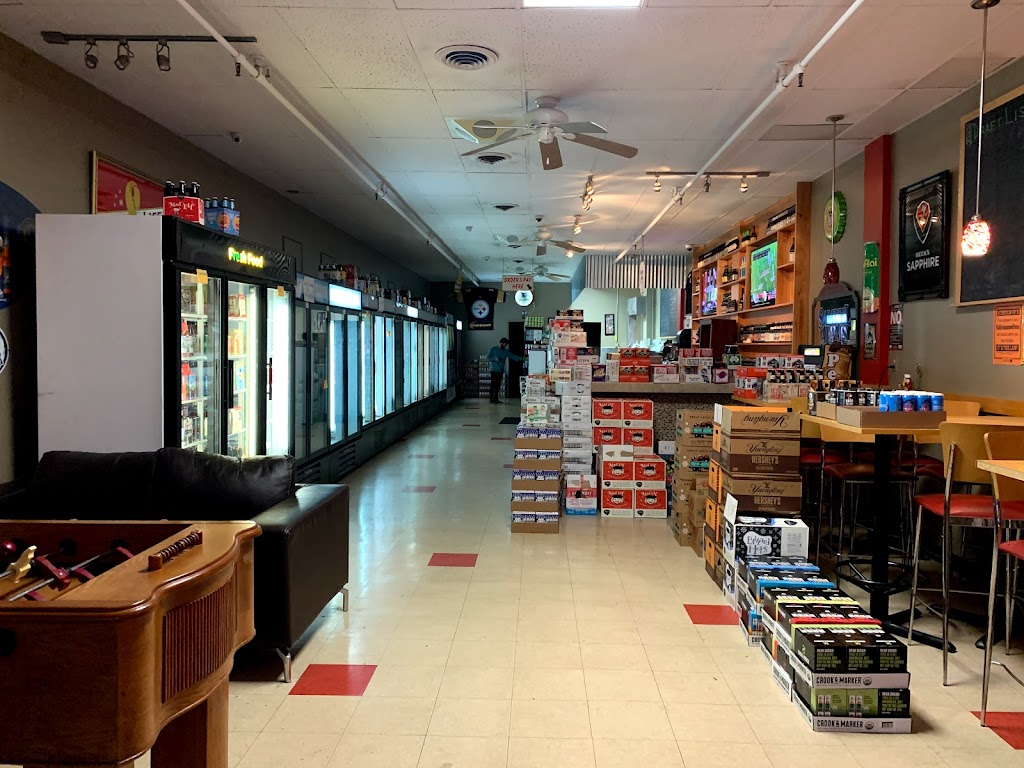 Packs & Dogs | restaurant | 223 Shiloh St, Pittsburgh, PA 15211, USA | 4124311855 OR +1 412-431-1855