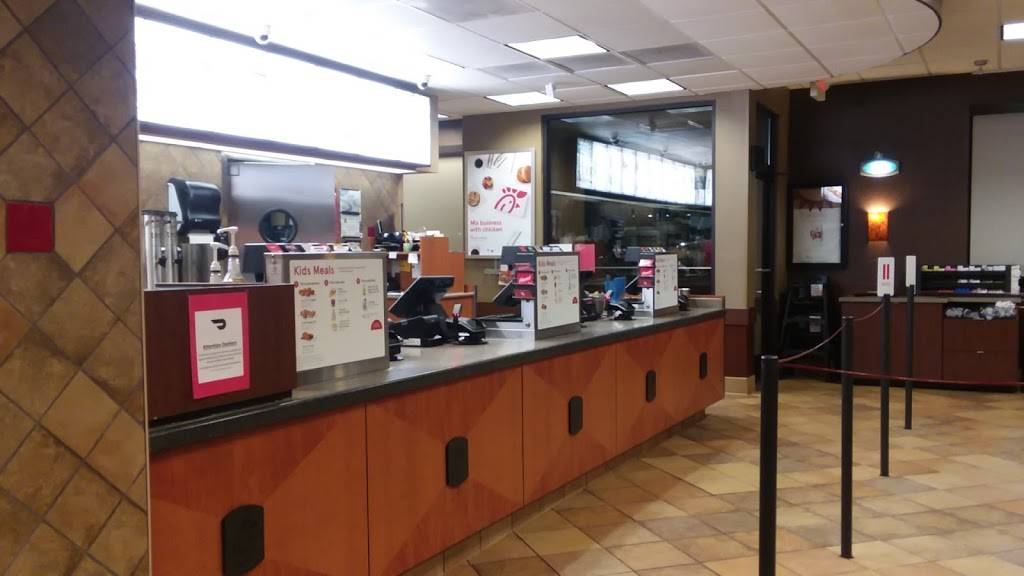Chick-fil-A | restaurant | 391 Knollwood St, Winston-Salem, NC 27103, USA | 3367226058 OR +1 336-722-6058
