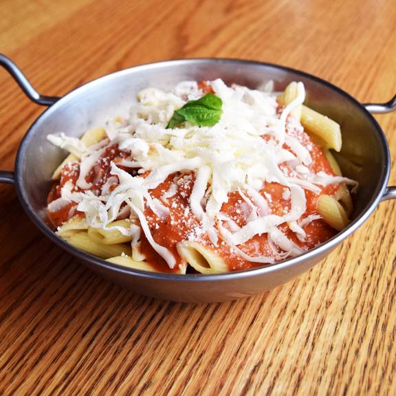 Mr. Moto Pizza House Ocean Beach | restaurant | 1929 Cable St, San Diego, CA 92107, USA | 6199819777 OR +1 619-981-9777