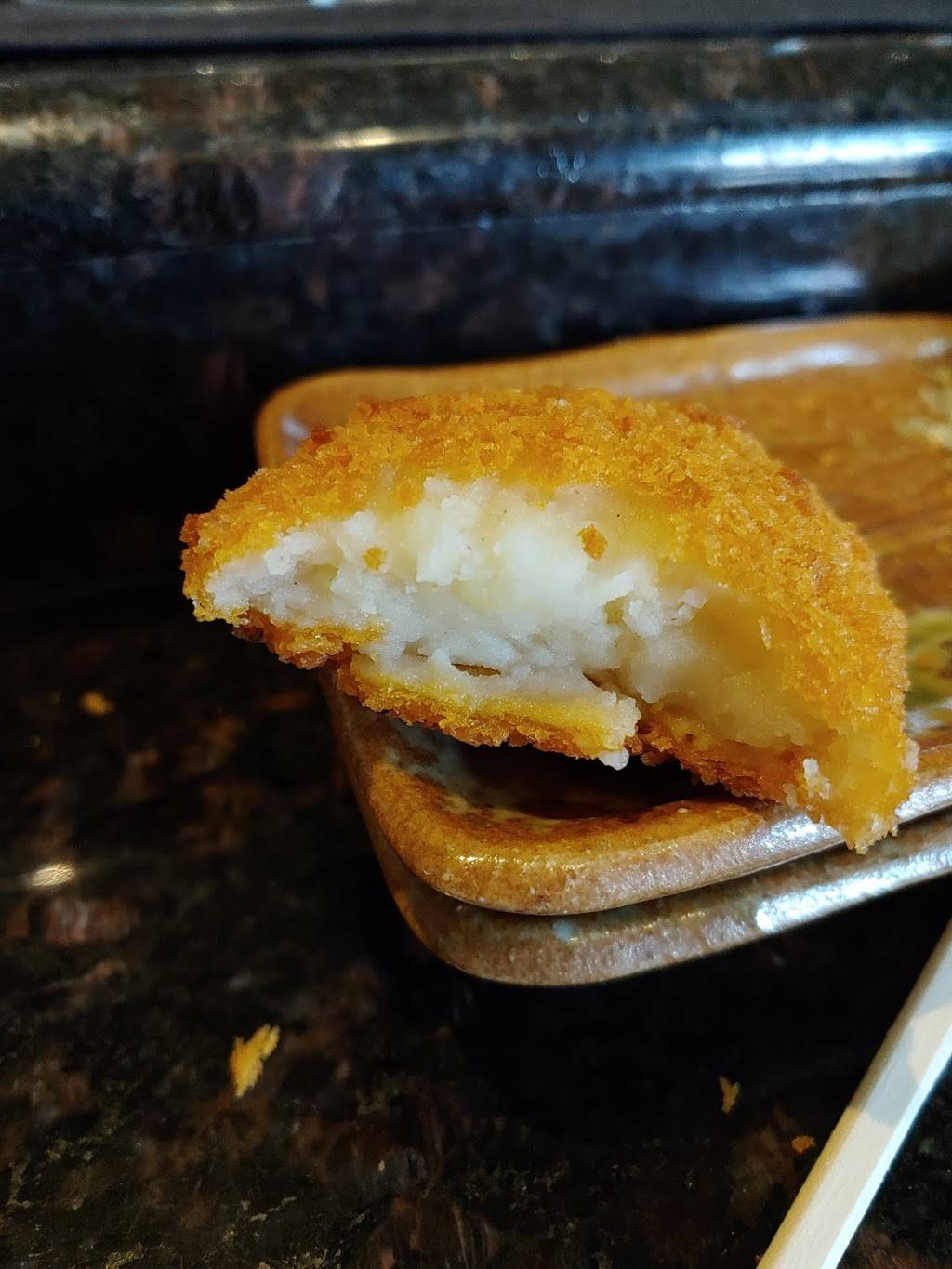 Izakaya Wa | restaurant | 2015 W Gray St Ste J, Houston, TX 77019, USA | 8325481889 OR +1 832-548-1889