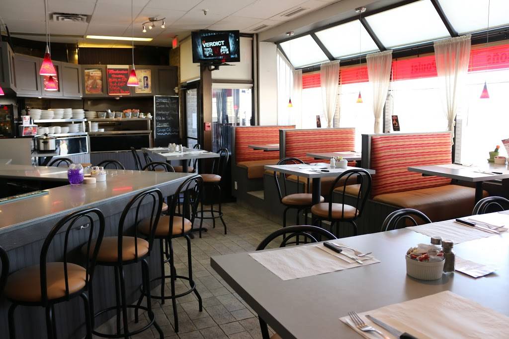 Resto Bar ORibs | restaurant | Carrefour Richelieu, 600 Rue Pierre-Caisse, Saint-Jean-sur-Richelieu, QC J3A 1M1, Canada | 4503597427 OR +1 450-359-7427