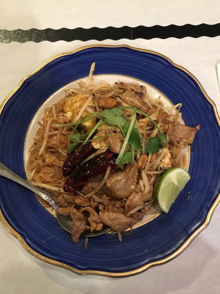 Thai House Restaurant | restaurant | 2109, 1742 El Camino Real, Redwood City, CA 94063, USA | 6504878496 OR +1 650-487-8496