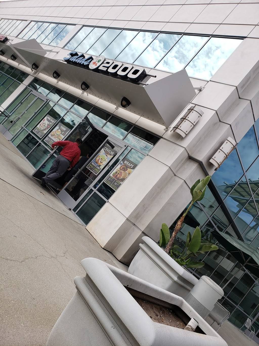 Salads 2000 | restaurant | 12215 Telegraph Rd, Santa Fe Springs, CA 90670, USA | 5627771015 OR +1 562-777-1015