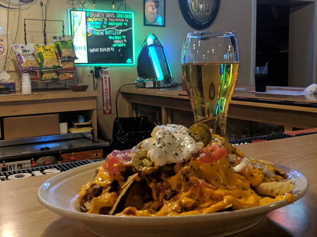 Chives | restaurant | 2355 S Union Ave, Alliance, OH 44601, USA | 3308299955 OR +1 330-829-9955