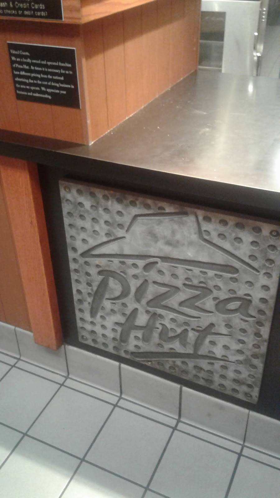 Pizza Hut | meal takeaway | 1304 W Prosperity Ave, Tulare, CA 93274, USA | 5596863352 OR +1 559-686-3352