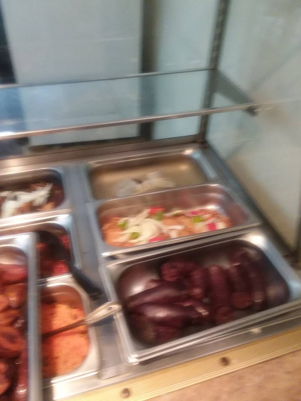 Milagros Spanish Restaurant | restaurant | 515 Albany Ave, Hartford, CT 06120, USA | 8605249476 OR +1 860-524-9476