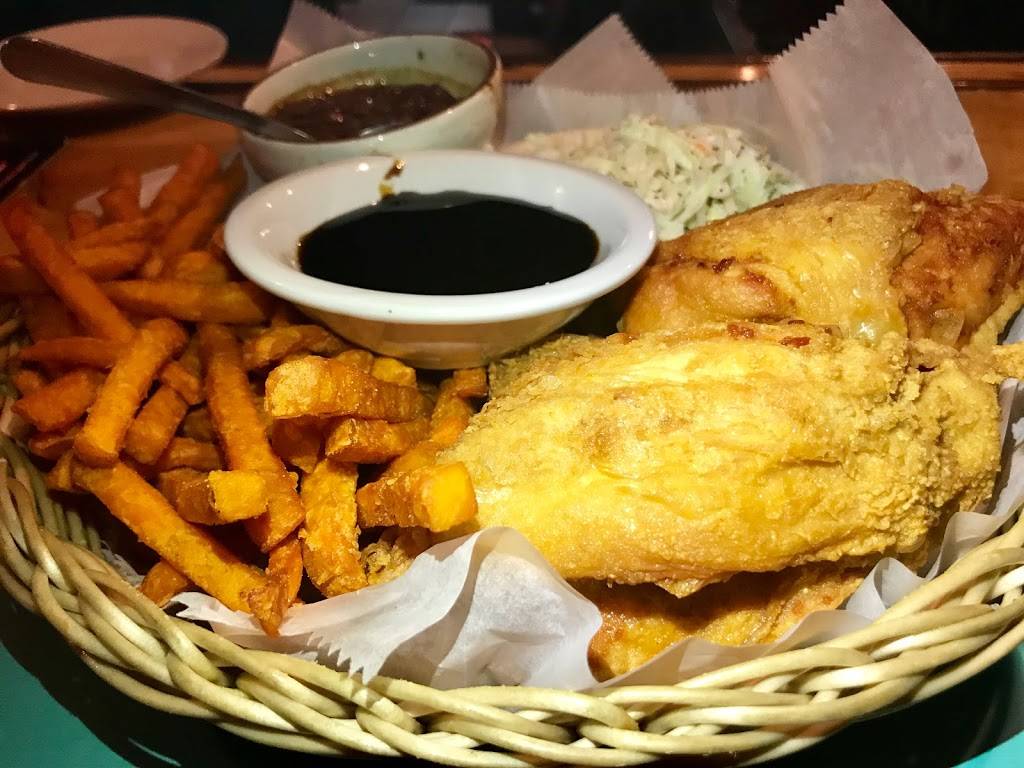 Smartys Restaurant & Pub | restaurant | 215 Main St, Niantic, CT 06357, USA | 8607398818 OR +1 860-739-8818