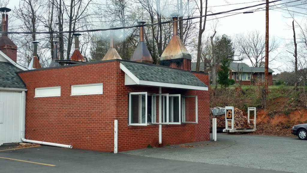 Lexington Barbecue | restaurant | 100 Smokehouse Ln, Lexington, NC 27295, USA | 3362499814 OR +1 336-249-9814