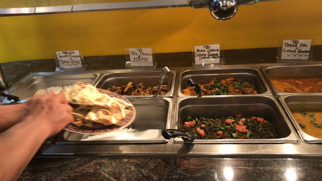 Jewels of India | restaurant | 26 N Hanover St, Carlisle, PA 17013, USA | 7172546585 OR +1 717-254-6585