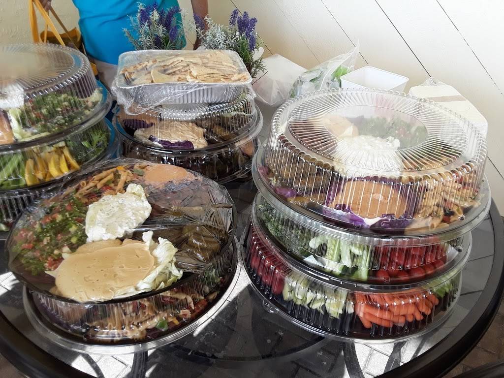 Saint Pete Beach Produce and Deli | meal takeaway | 6355 Gulf Blvd, St Pete Beach, FL 33706, USA | 7275640101 OR +1 727-564-0101