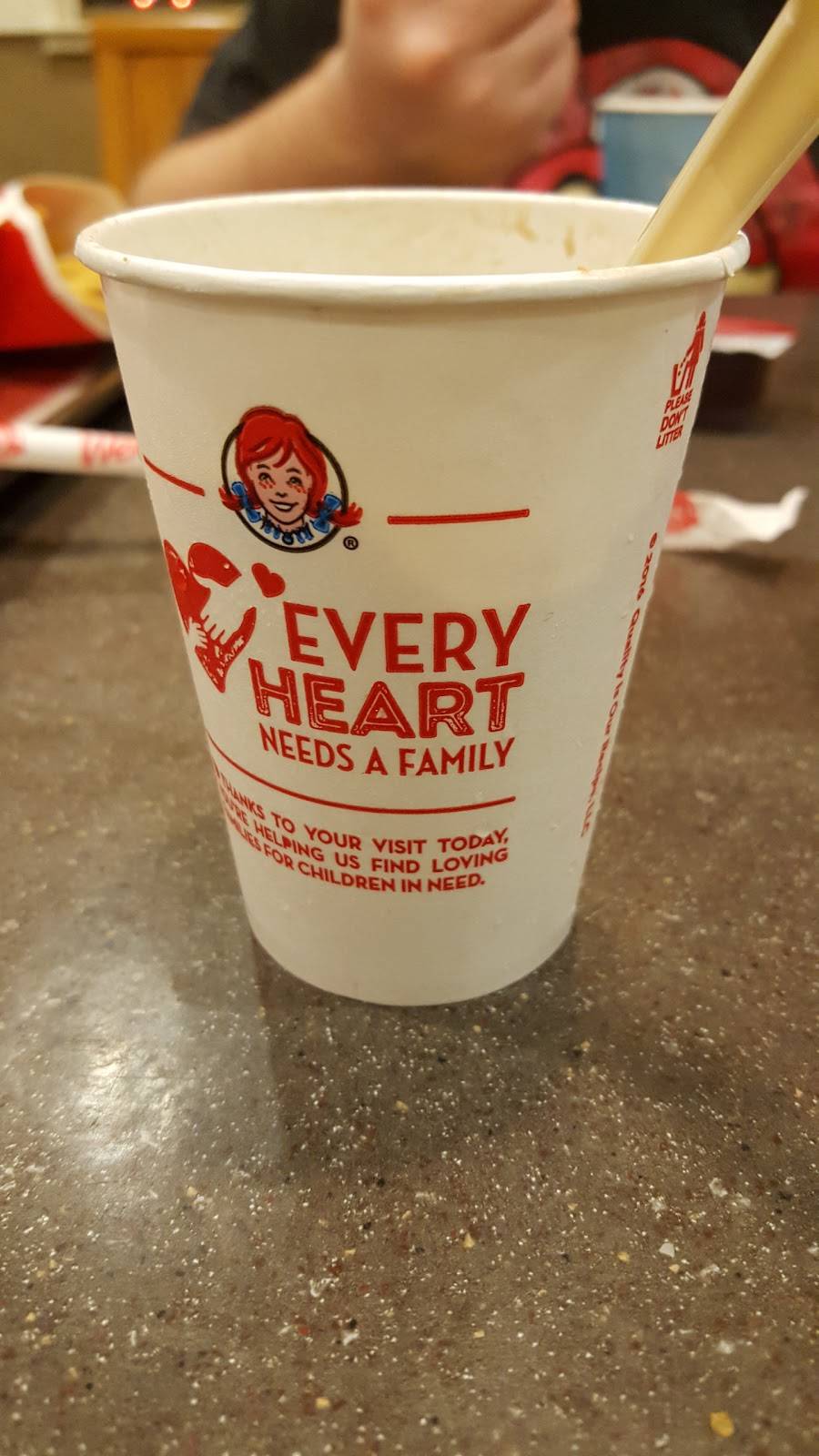 Wendys | restaurant | 1146 Marian Dr, Batavia, OH 45103, USA | 5139471111 OR +1 513-947-1111