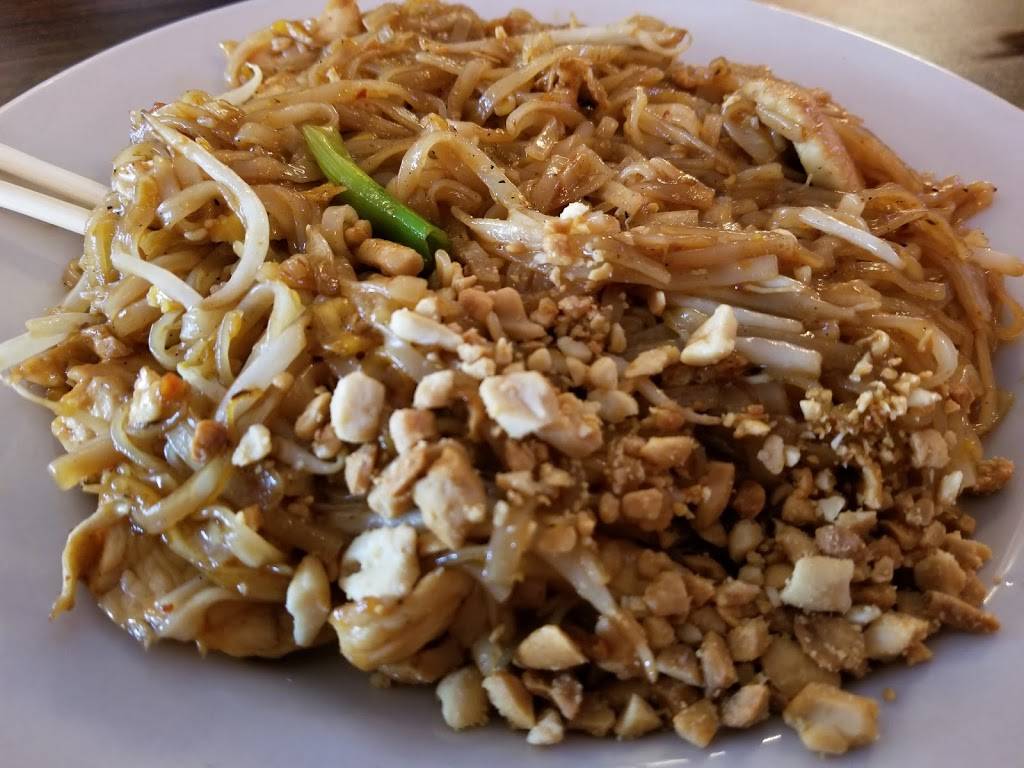 Sunisa’s Thai Restaurants | restaurant | 17535 Chesterfield Airport Rd, Chesterfield, MO 63005, USA | 6365379997 OR +1 636-537-9997