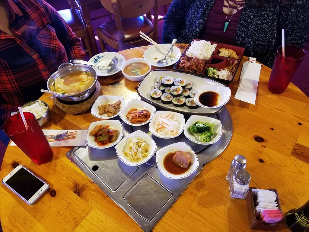Momo Korean Bbq | restaurant | 1913 Fort Campbell Blvd, Clarksville, TN 37042, USA | 9319061942 OR +1 931-906-1942