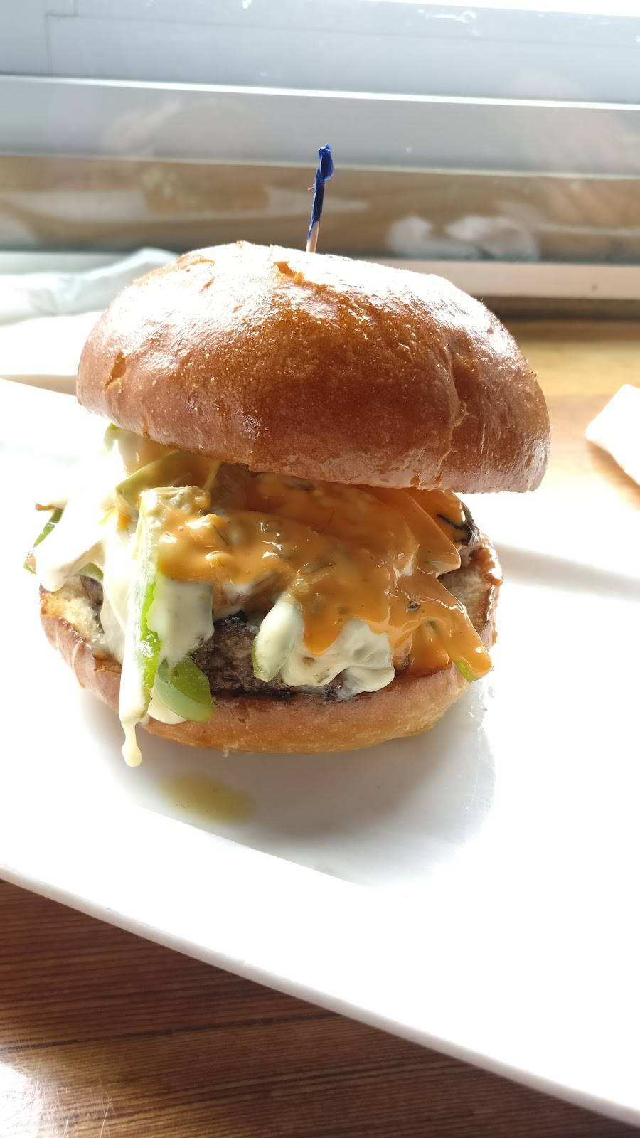 PB Shore Club | restaurant | 4343 Ocean Blvd, San Diego, CA 92109, USA | 8582727873 OR +1 858-272-7873