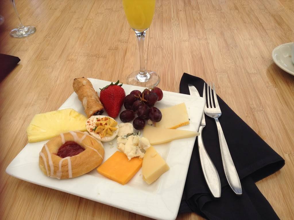 Back Bay Bistro | restaurant | 1131 Back Bay Dr, Newport Beach, CA 92660, USA | 9497291144 OR +1 949-729-1144