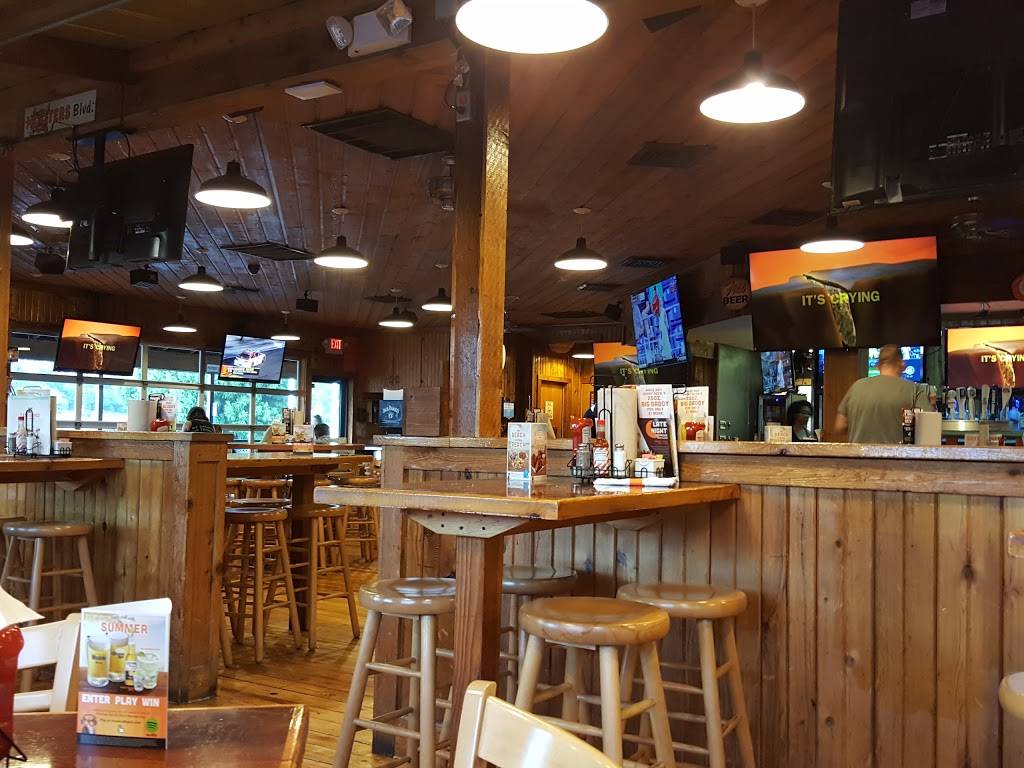 Hooters | restaurant | 112 Interstate Blvd, Anderson, SC 29621, USA | 8643320400 OR +1 864-332-0400
